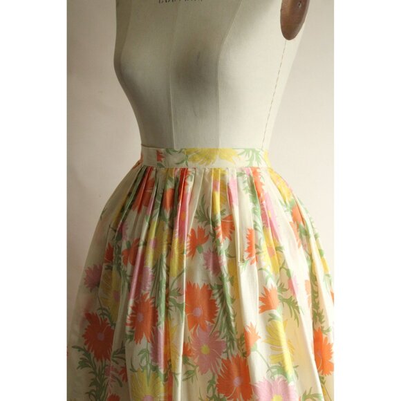 Vintage 1960s Skirt, Silk Full Circle Pastel Floral Pleated - Picture 7 of 10